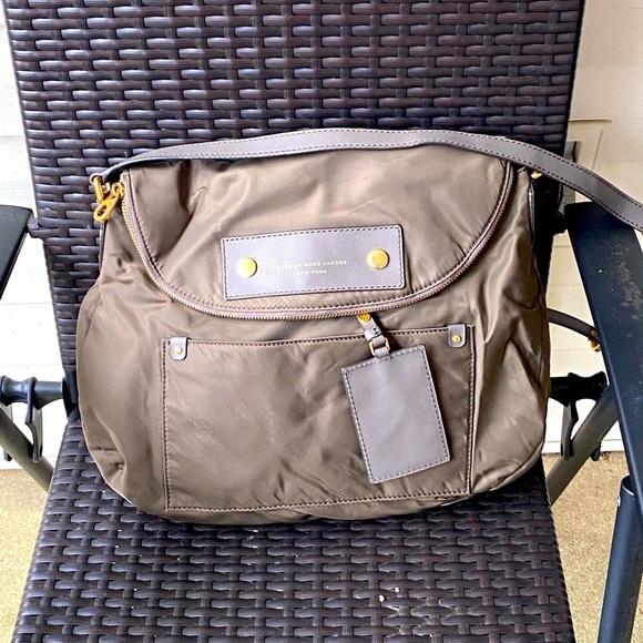 Marc by Marc Jacobs Brown Messenger Bag - Picture 1 of 10